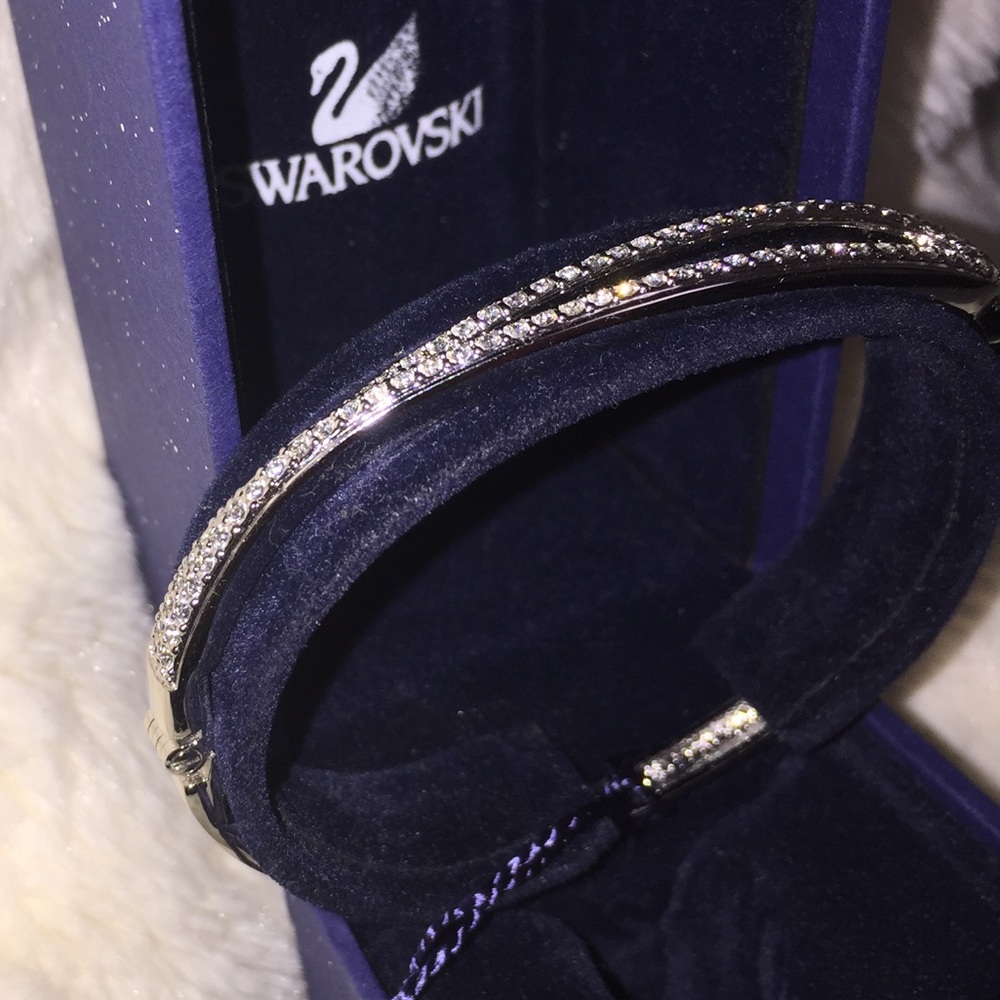 Swarovski Bracelet  100%